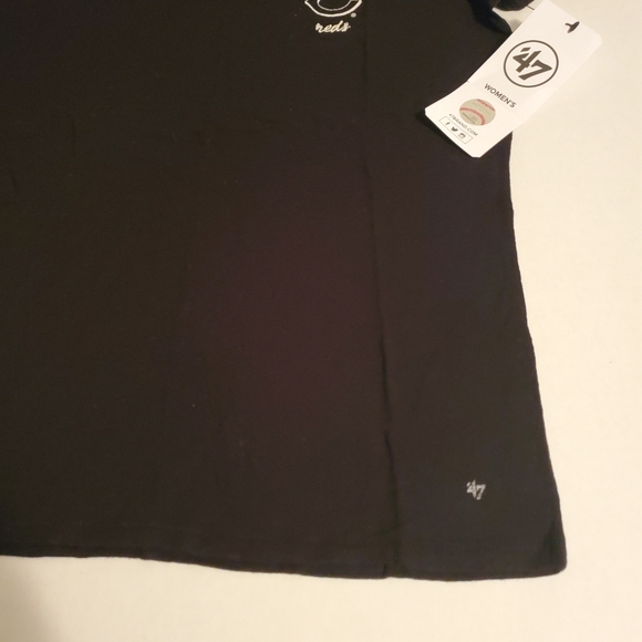 Cincinnati Reds '47 Brand Women’s Small Black Short Sleeve T-Shirt Logo MLB - Picture 3 of 9